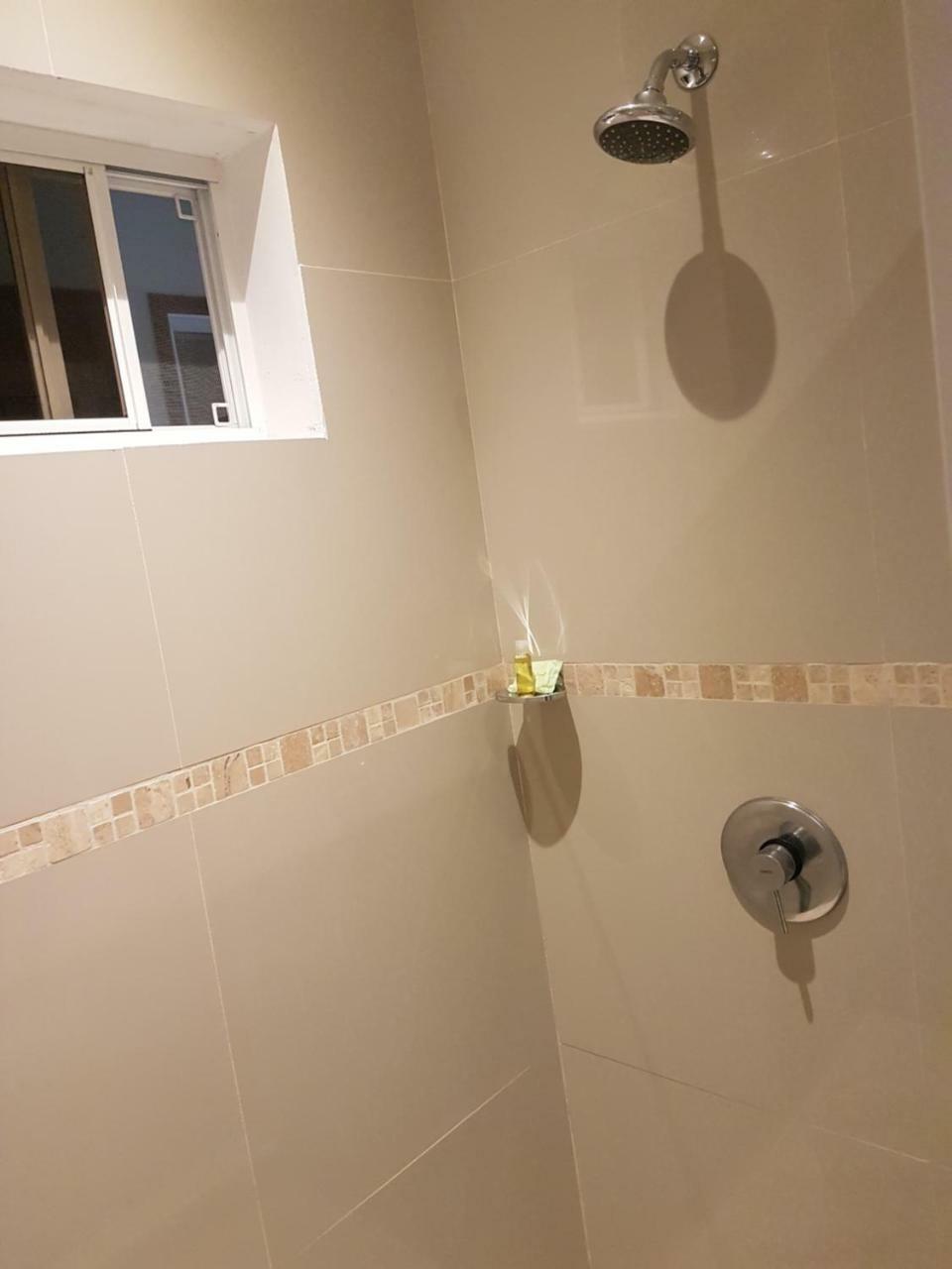 סאן סלבדור All Days Inn And Out מראה חיצוני תמונה